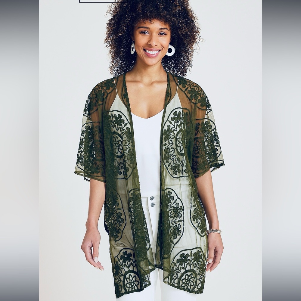 Maurices green mesh embroidered open kimono